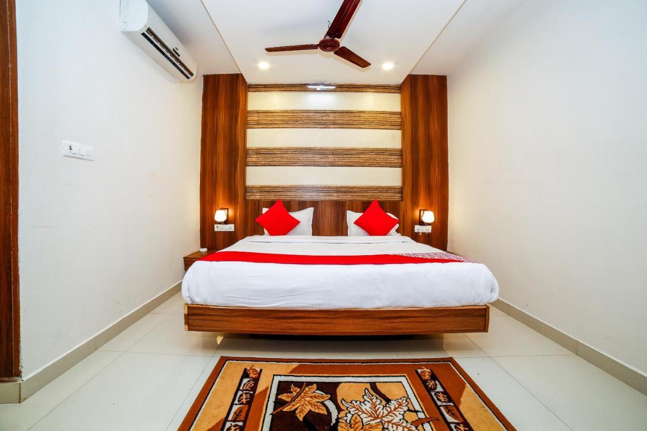 OYO 35769 Hotel Rishabh Jhānsi Exterior foto